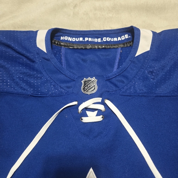 Toronto Maple Leafs Hockey Jersey NHL Home Blue Adidas #16 Mitchell Marner - Picture 4 of 9